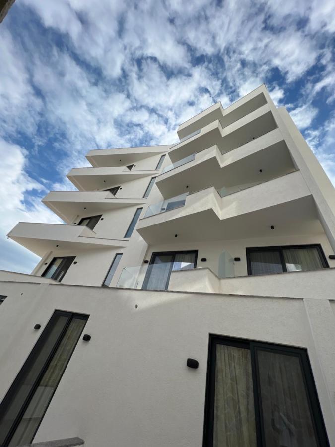 Hotel Onix Ksamil Exterior photo