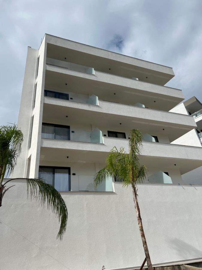 Hotel Onix Ksamil Exterior photo