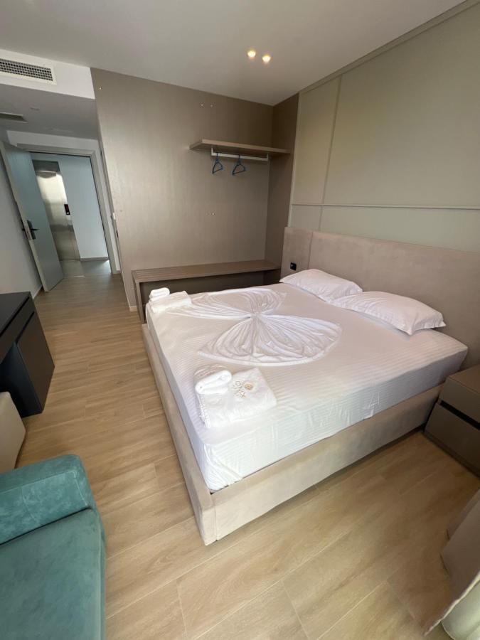 Hotel Onix Ksamil Exterior photo